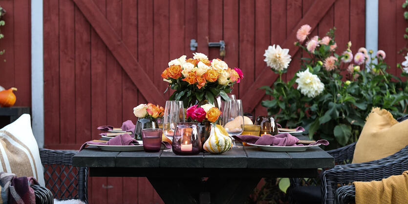 Slik pynter du h&oslash;stbordet<br/> med vakre roser