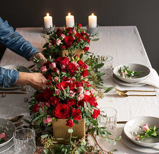 roser-grenroser-eucalyptus-eukalyptus-borddekning-img-6399-floriss.jpg